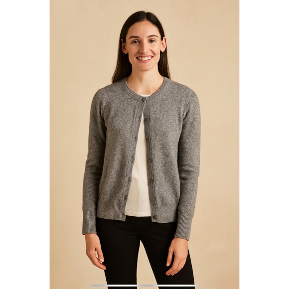 KAPRA HISKA CASHMERE CARDIGAN SWEATER PREPPY LIGHTWEIGHT NEUTRAL CLOSET STAPLE L - Picture 1 of 11
